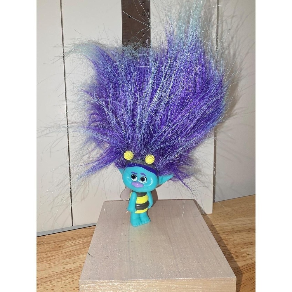 DreamWorks Trolls Band Together mini figure Band Together Pom-Pom keychain